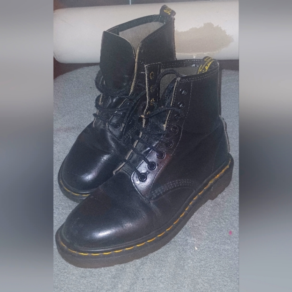 Woman's Used Doc Martins